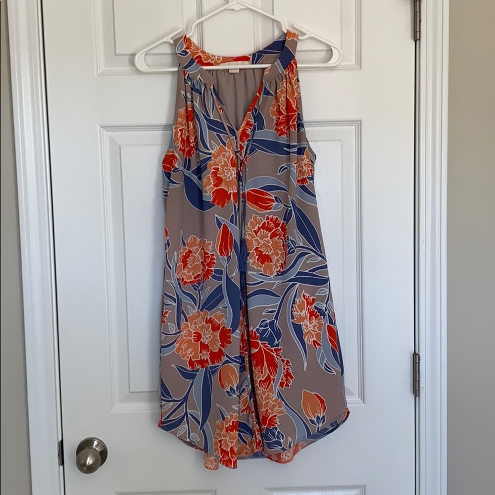Sleeveless multicolored dress with pockets